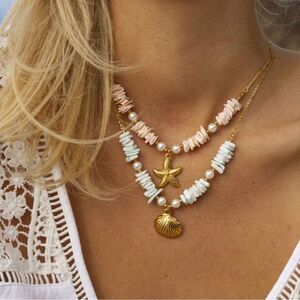 Boho beaded necklace N615